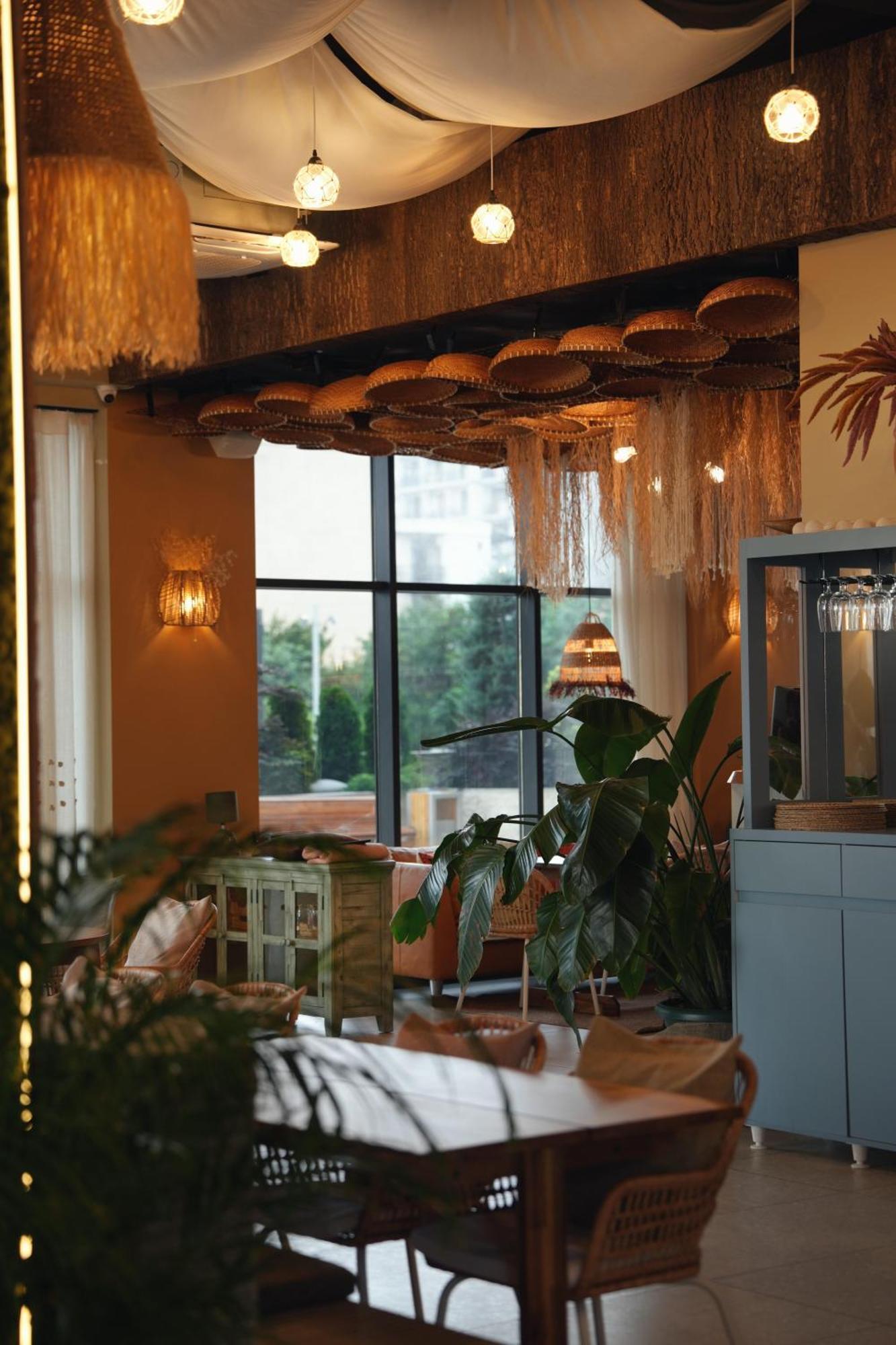 Green Side Apart Hotel Батуми Экстерьер фото