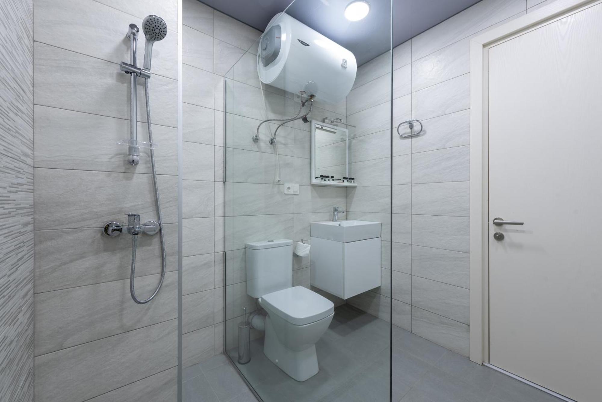 Green Side Apart Hotel Батуми Экстерьер фото